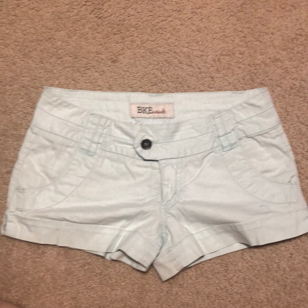 BKE light blue causal Mollie short